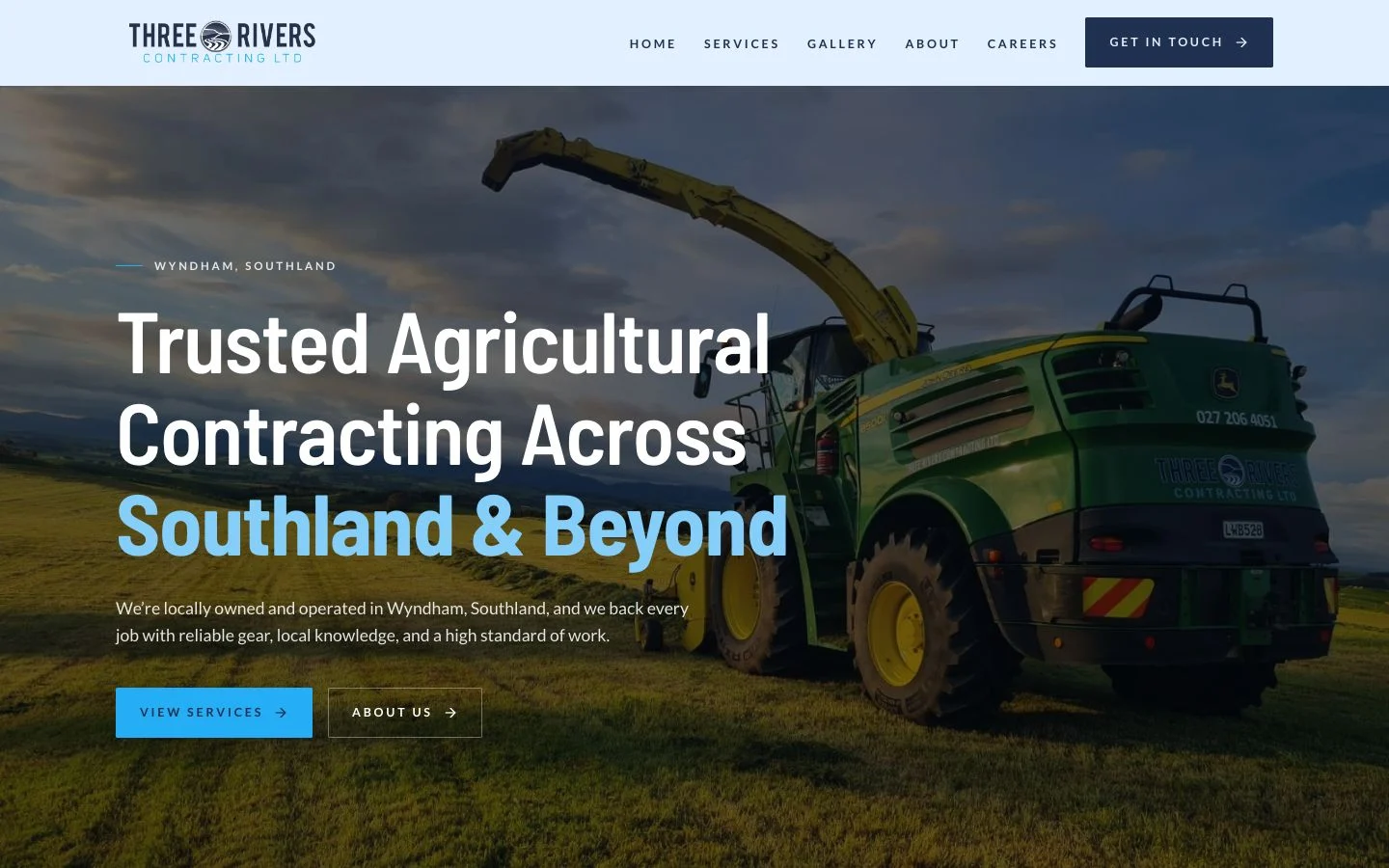 Screenshot of the Three Rivers Contracting website homepage.